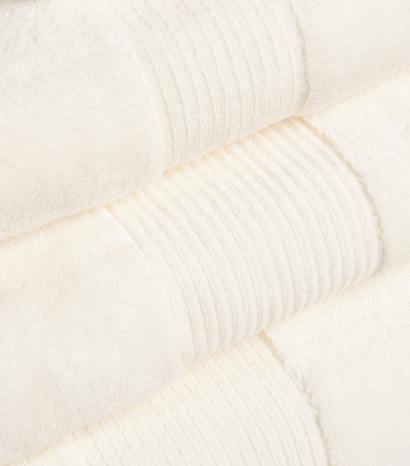 Harrods of London Organic Cotton Bath Towel (70cm x 140cm)