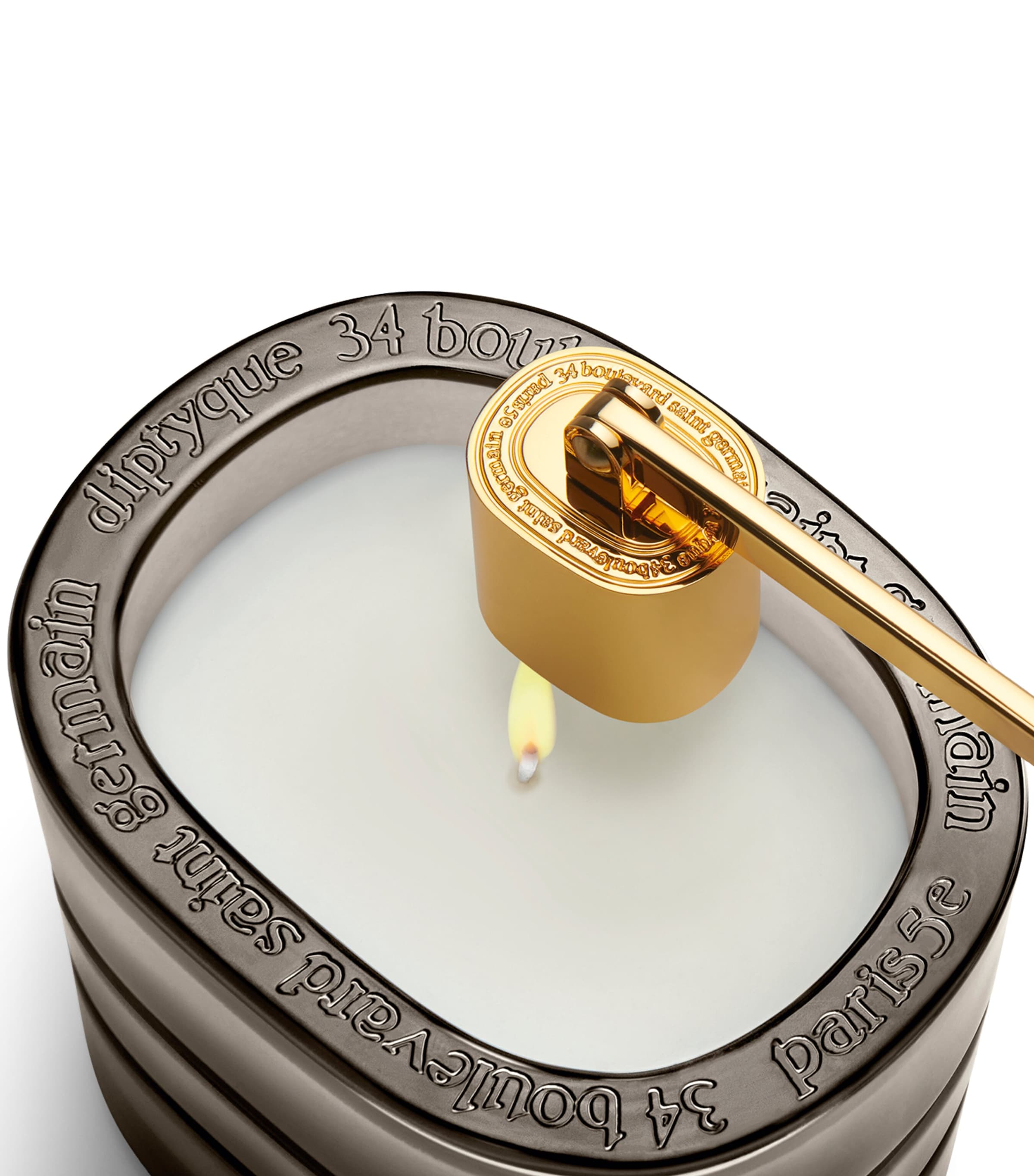 Diptyque metal candle snuffer for home use - British product