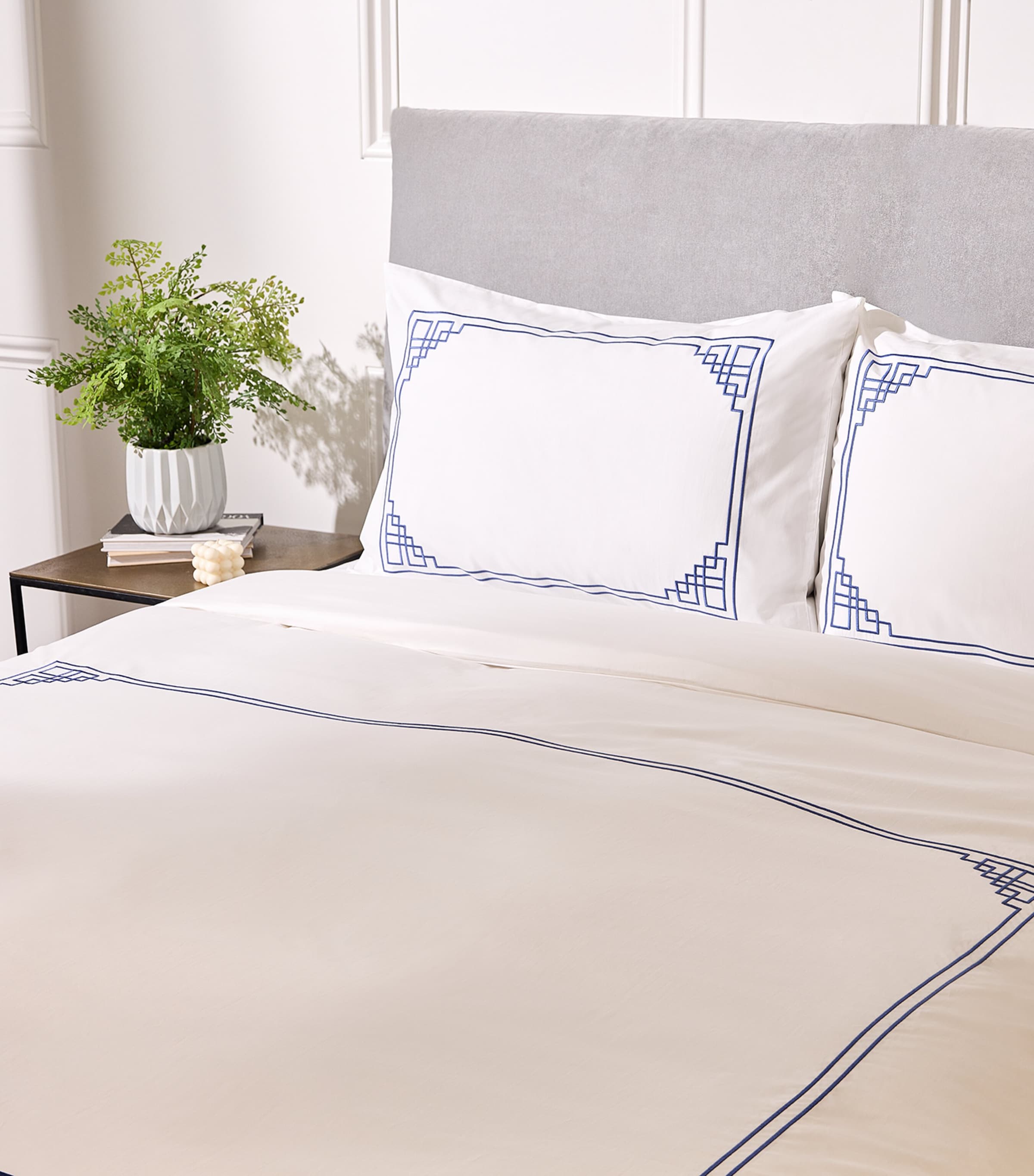 Peter Reed Trawden Super King Duvet Cover Set (260cm x 220cm)