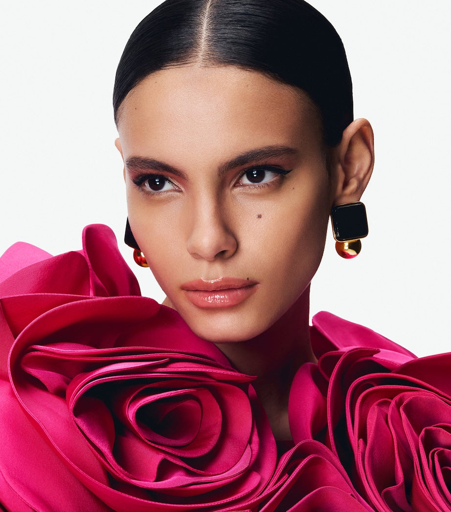 Carolina Herrera serum foundation - British product