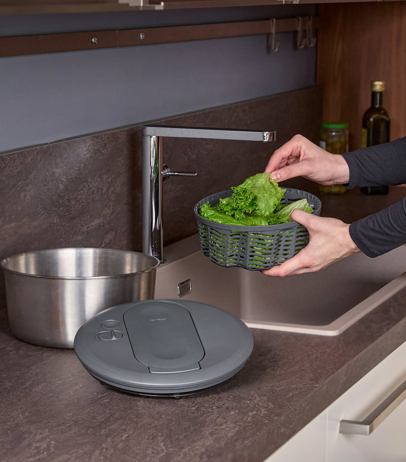 Cole & Mason Small Swift Dry Salad Spinner