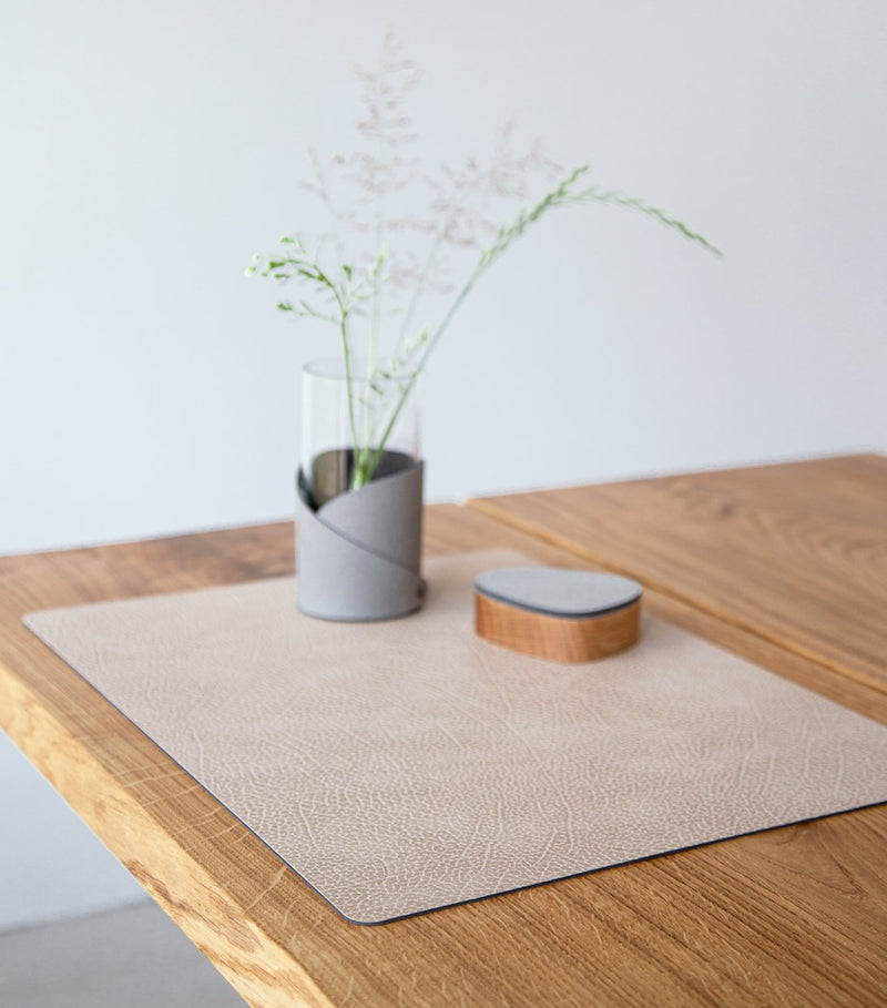 Linddna Hippo Square Placemats Set of 4, UK version
