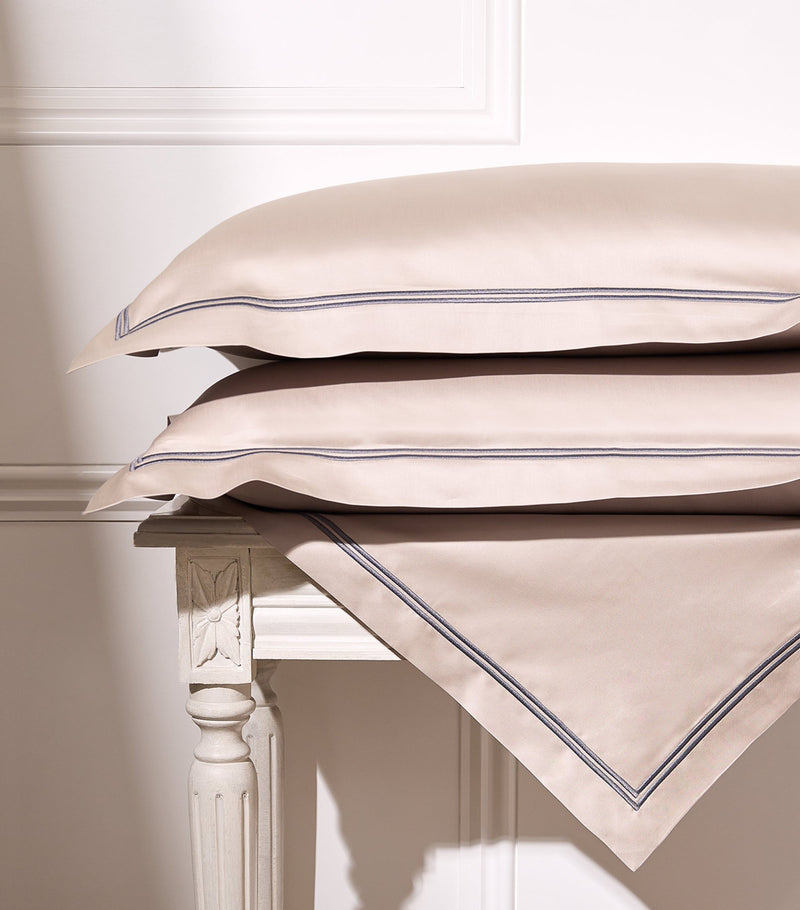 Peter Reed Emperor flat sheet 356cm x 292cm, imported from the UK