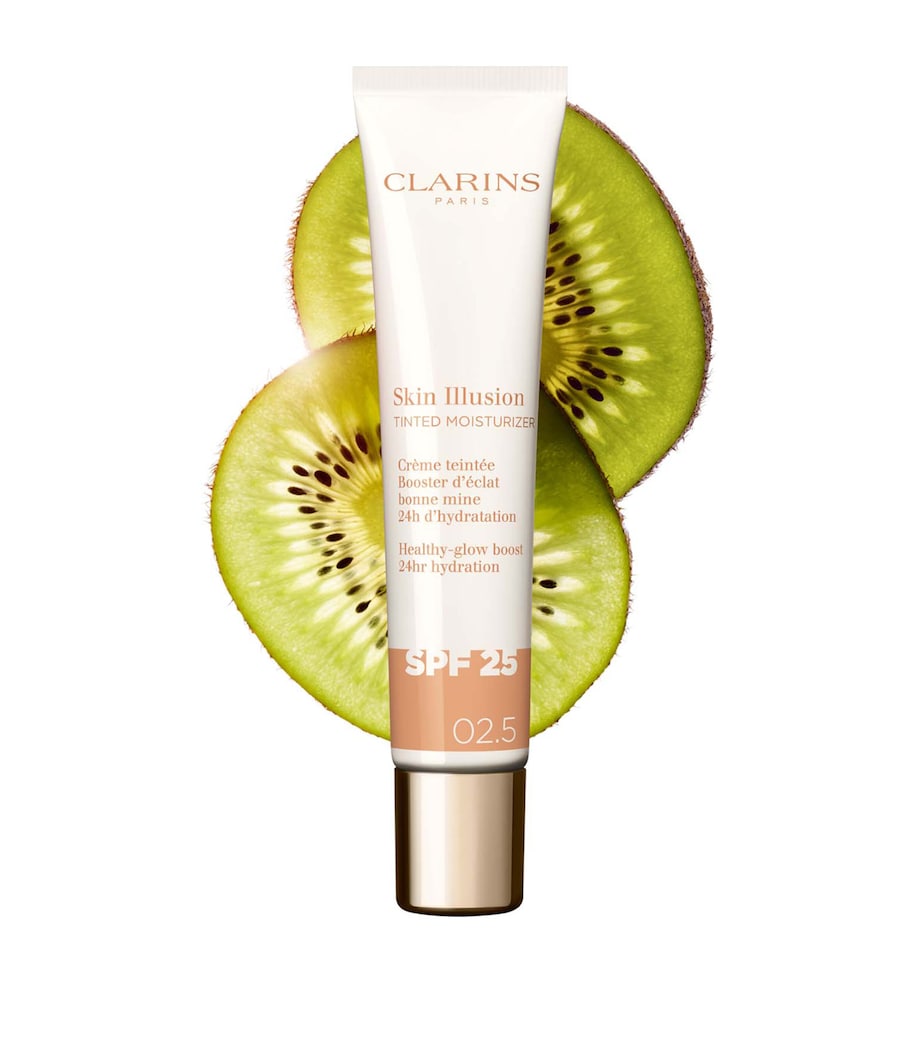 Clarins Skin Illusion tinted moisturiser SPF 25 - British product