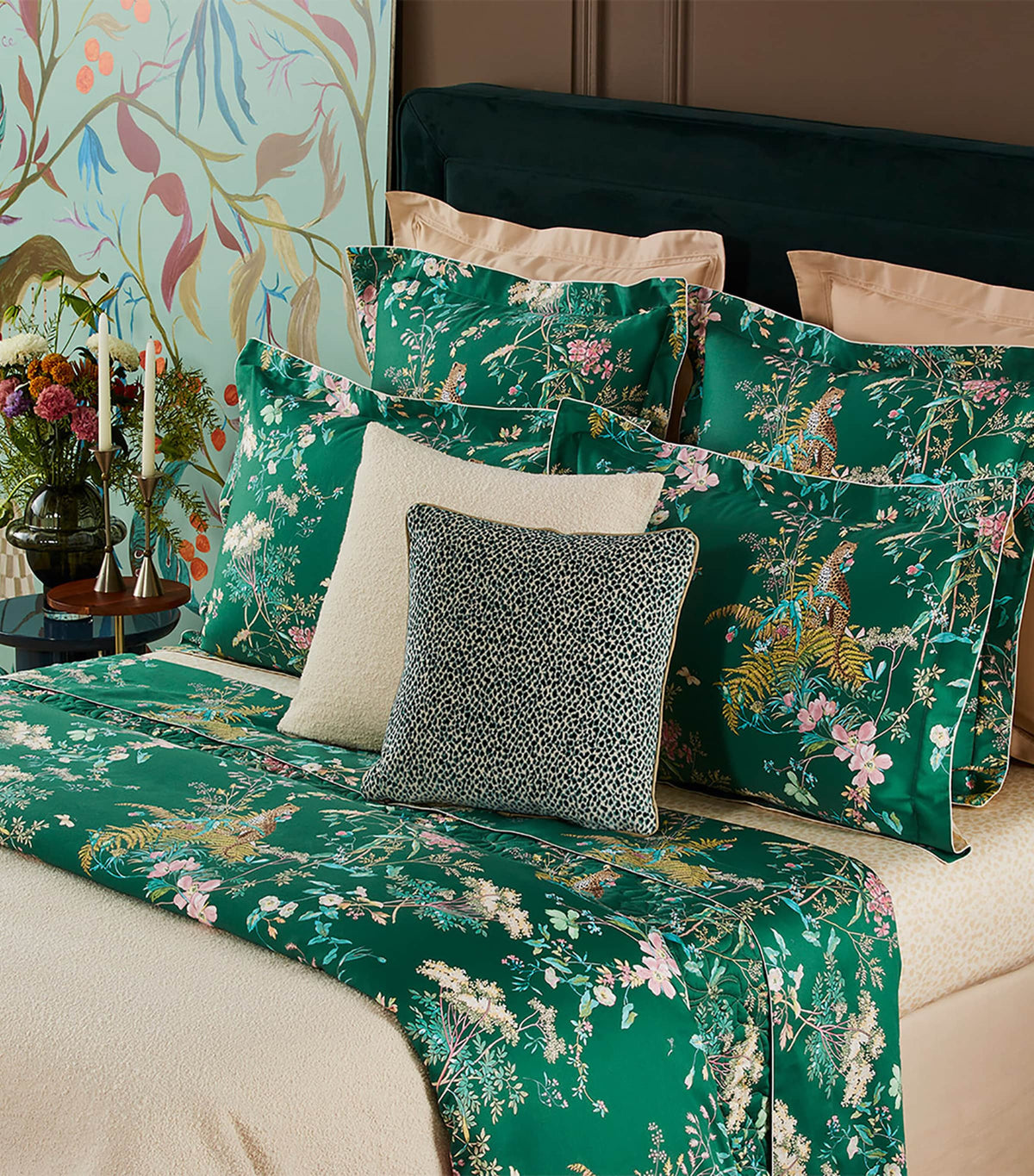 Yves Delorme Contes Super King flat sheet 270cm x 295cm (British brand)