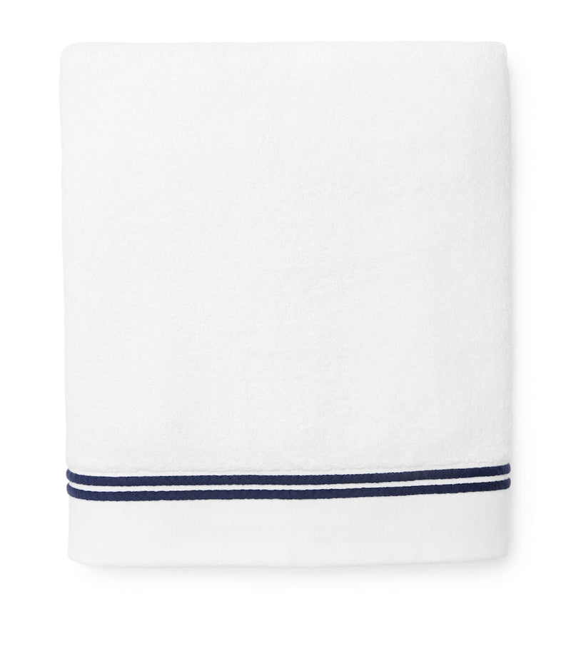 Sferra Cotton Aura Nuova bath towel 30cm x 60cm (British brand)