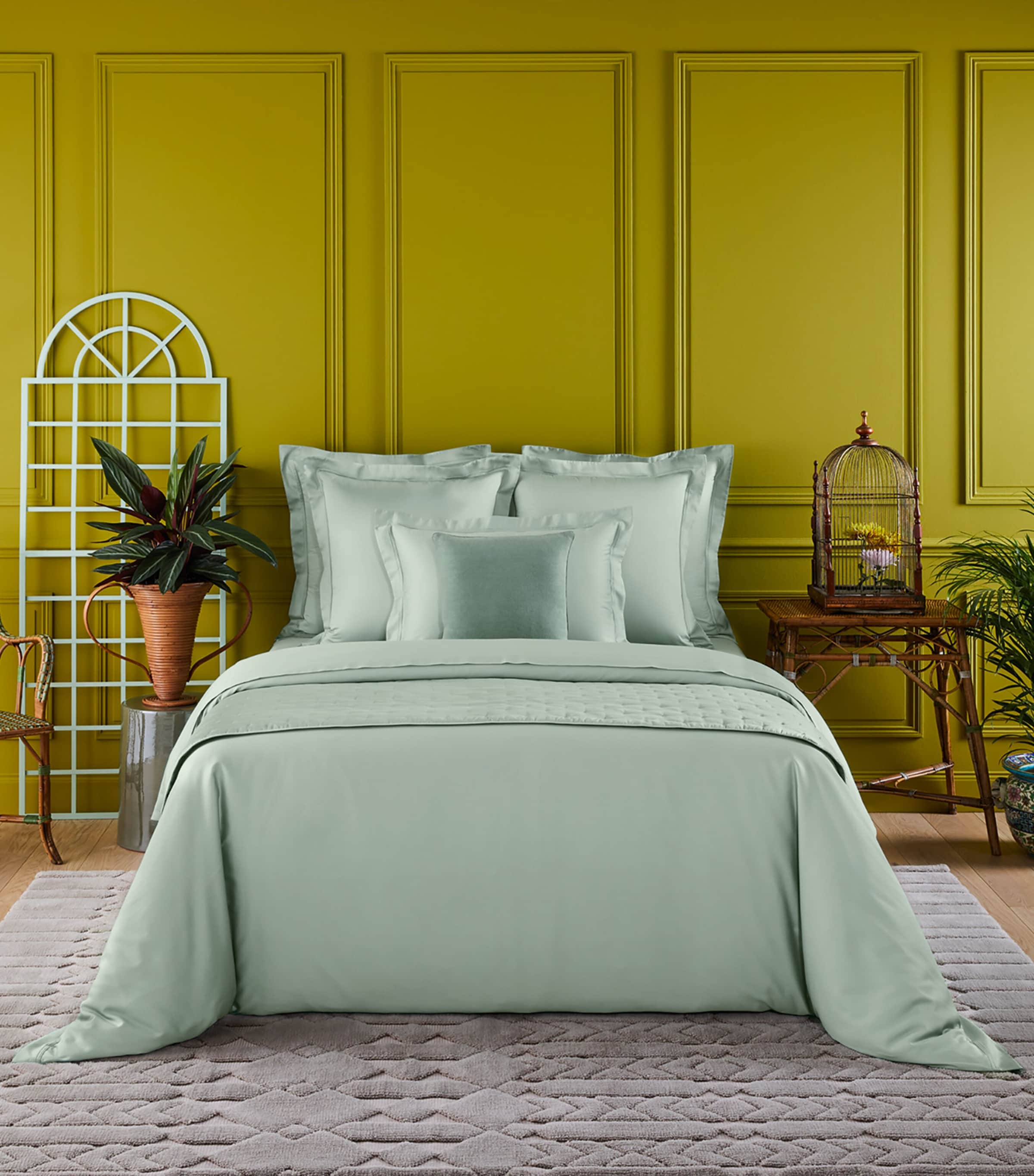 Yves Delorme Triomphe Double Fitted Sheet 135cm x 190cm (British brand)