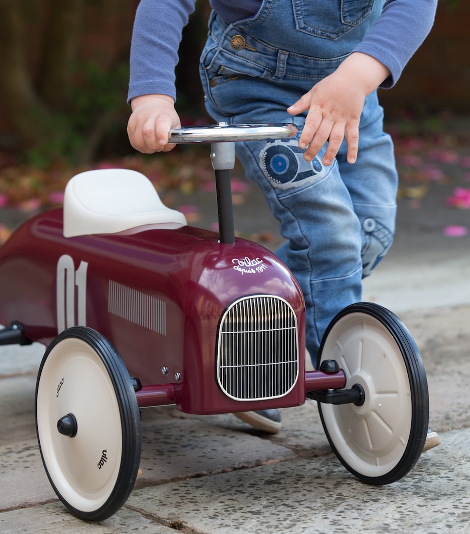 Vilac metal toy car with working steering wheel for toddlers aged 18 months and above (British brand)