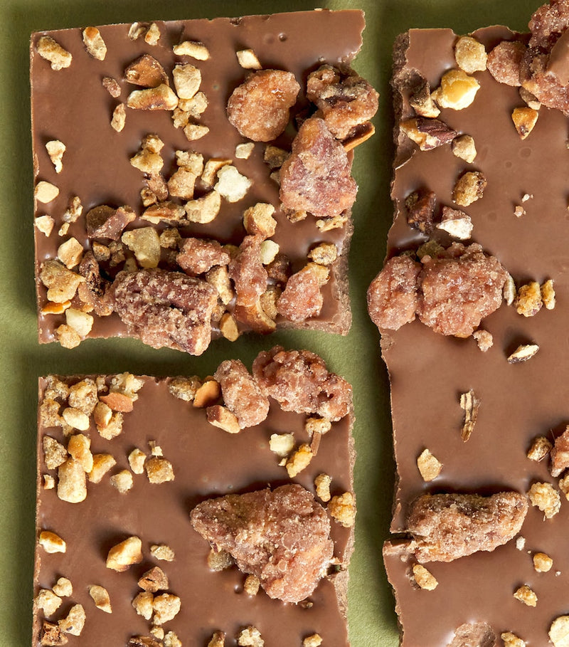 Harrods Triple Nut Topped Bar (90g)