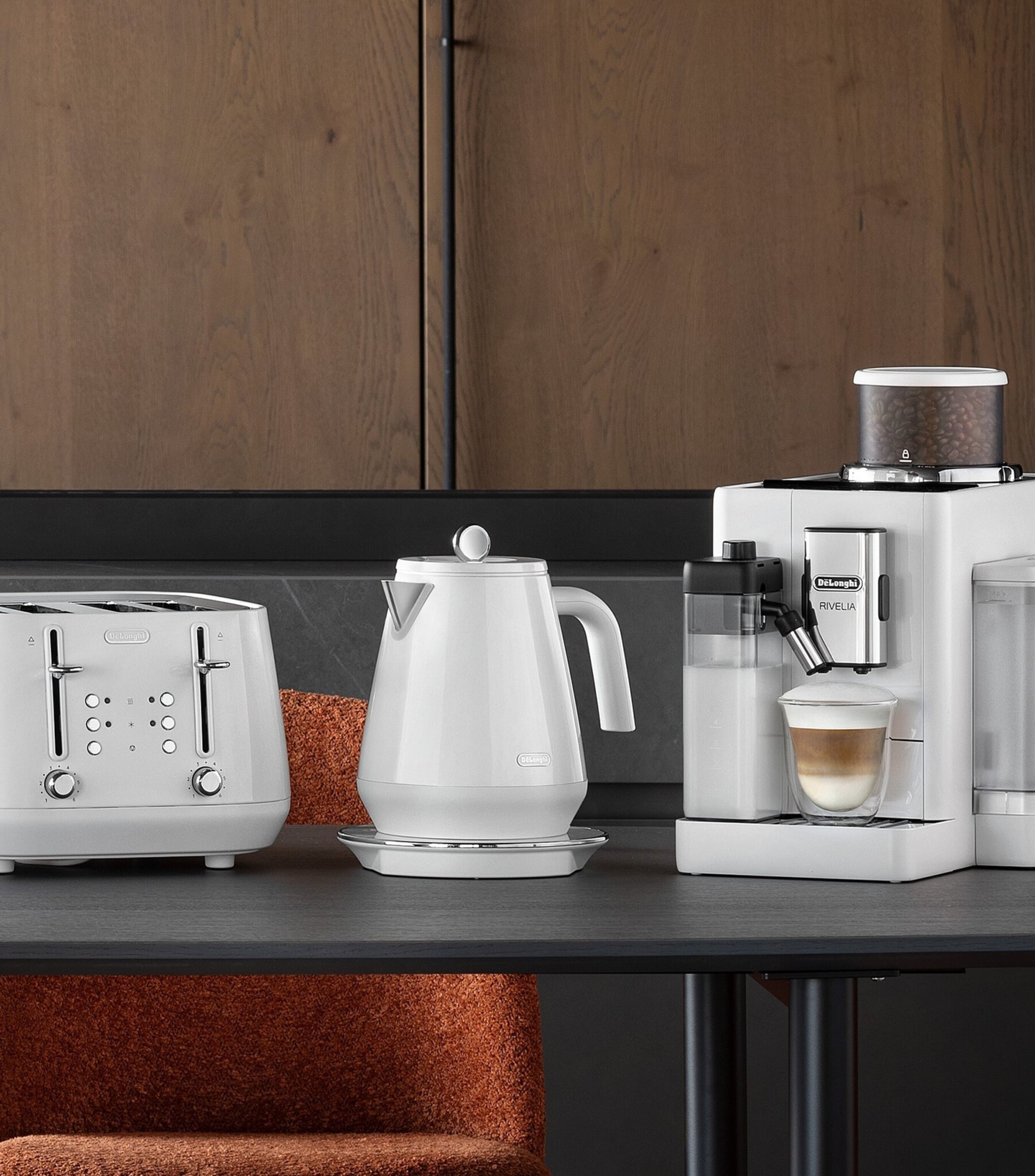 De'Longhi Eclettica kettle - British product