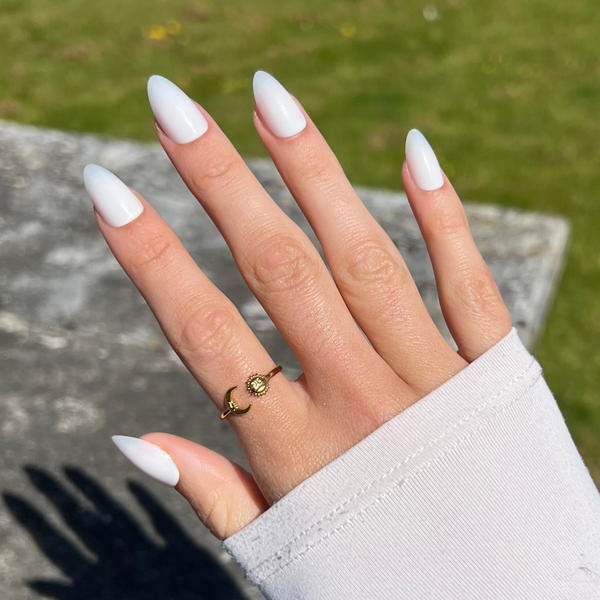 House of Amor Milkyway press-on nails almond , UK version