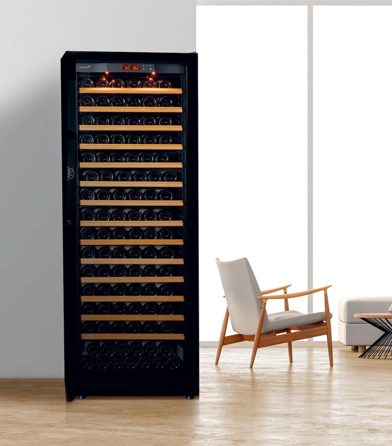 Eurocave large single-temperature freestanding pure wine cabinet - British product
