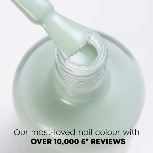 Sally Hansen Nail Polish Comfy Co-Sea (British brand)