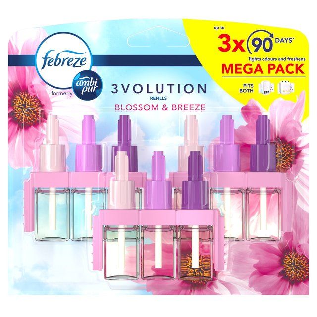 Febreze 3Volution Air Freshener Triple Plug In Refill Blossom   3 x 20ml