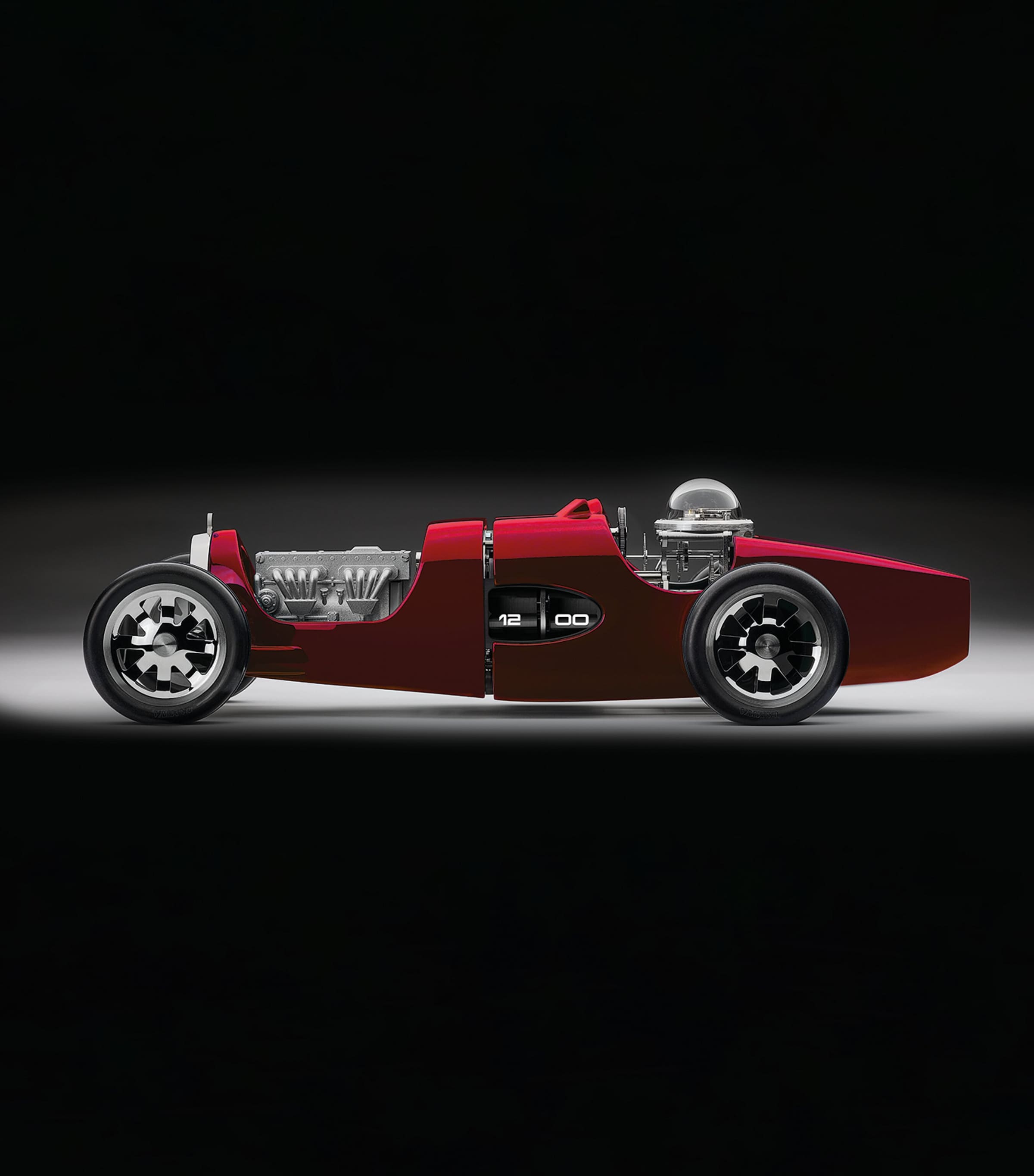 L'Epée T35 Red Car Clock with cigar lighter, UK version