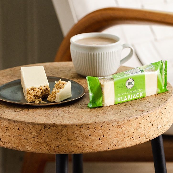 Holland &amp;amp; Barrett Oaty Flapjack 100g