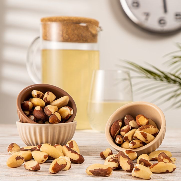 Holland &amp;amp; Barrett Whole Brazil Nuts 800g