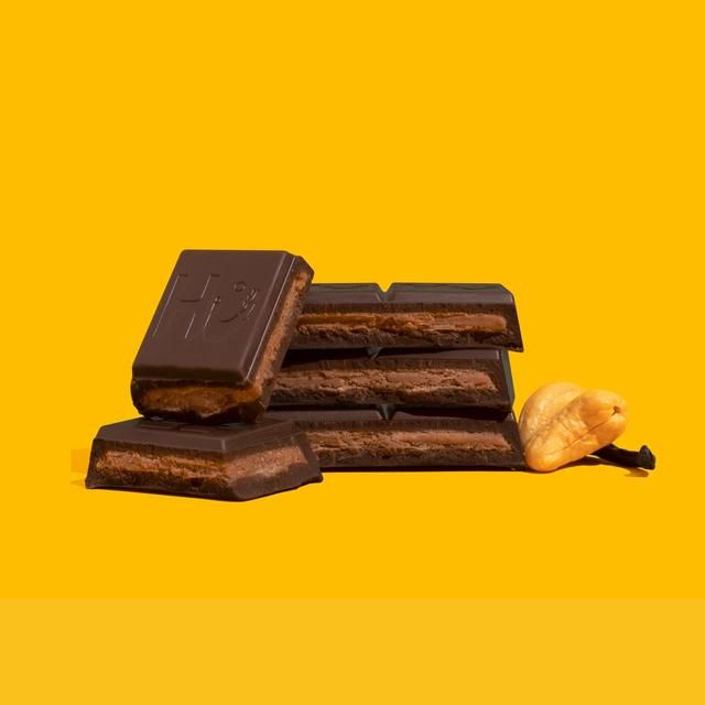 Hu Cashew Butter &amp;amp; Pure Vanilla Bean Dark Chocolate   60g