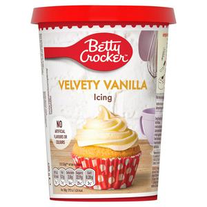 Betty Crocker velvety vanilla icing 400g - British product