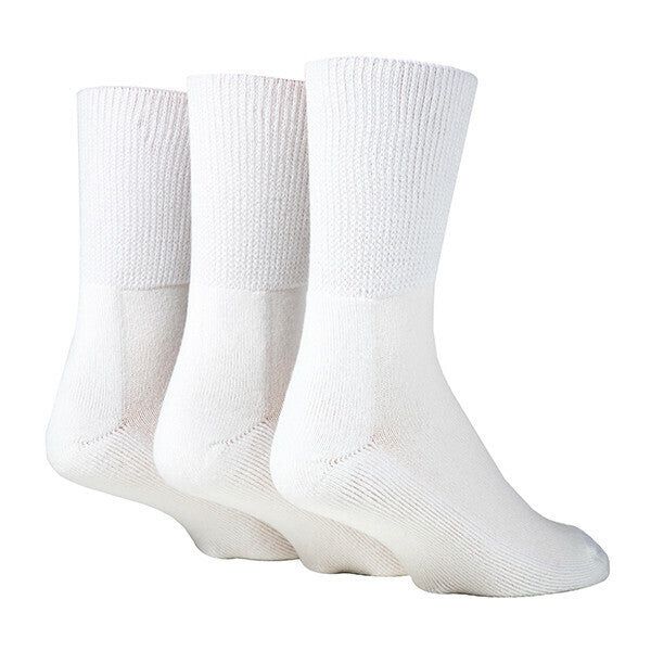IOMI 3 Pairs Extra Wide Bamboo Diabetic Socks 6-8.5 UK White / 3EA