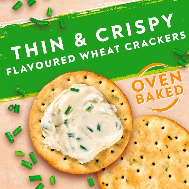 Jacob's Savours Sour Cream &amp;amp; Chive Crackers   150g