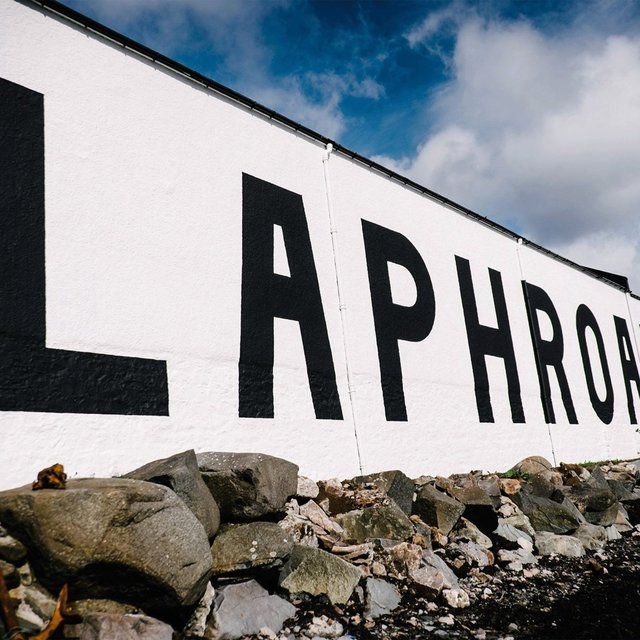 Laphroaig Islay Select Single Malt Scotch Whisky   70cl