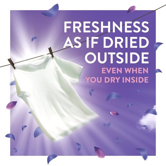 Lenor Outdoorable Fabric Conditioner Moonlight Lily   770ml