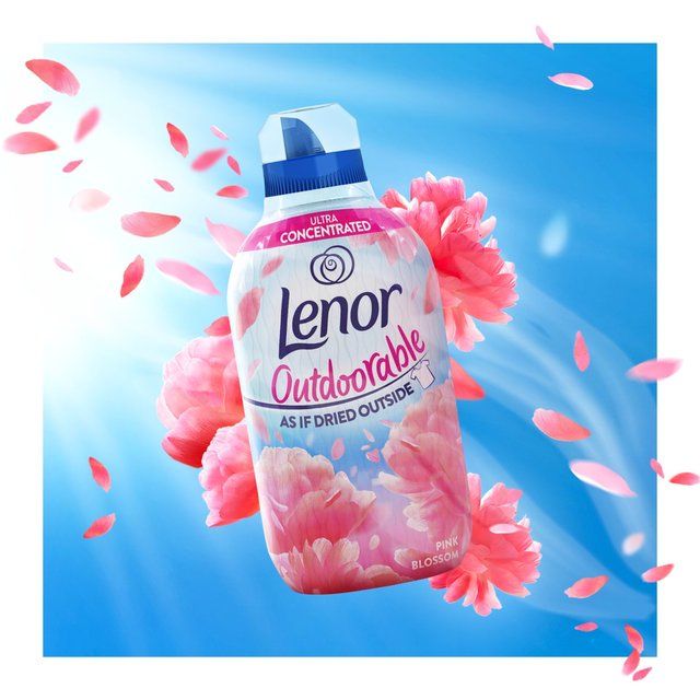 Lenor Outdoorable Fabric Conditioner Pink Blossom   770ml