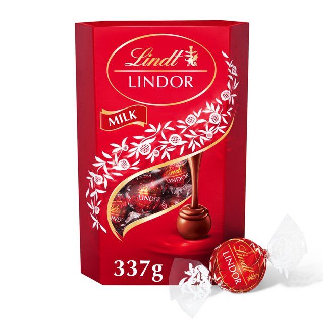 Lindt Lindor Milk Chocolate Truffles   337g