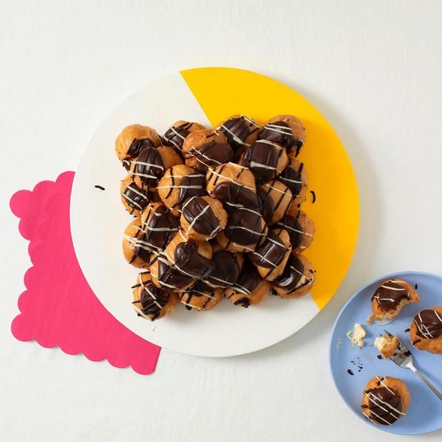 M&amp;amp;S Profiterole Stack   640g