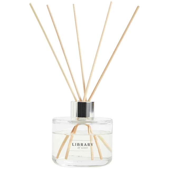 M&amp;amp;S White Rose and Oud Diffuser