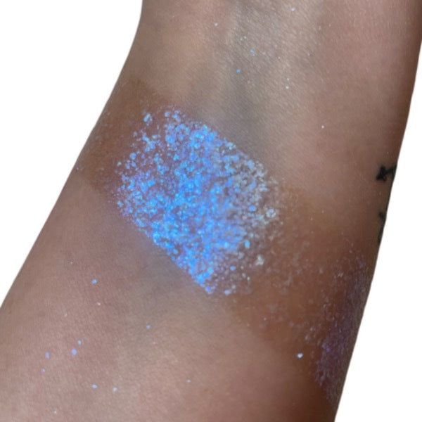 Magical Makeup Blue Opal Chameleon Pigment Flakes 1g