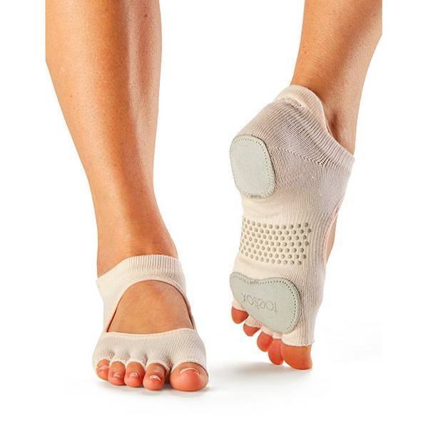Toesox Womens Prima Bellarina Half Toe Socks