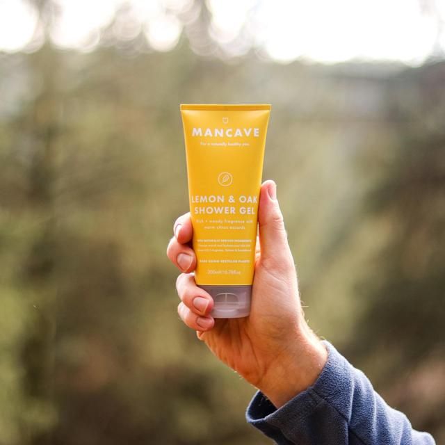ManCave Lemon &amp;amp; Oak Shower Gel   200ml
