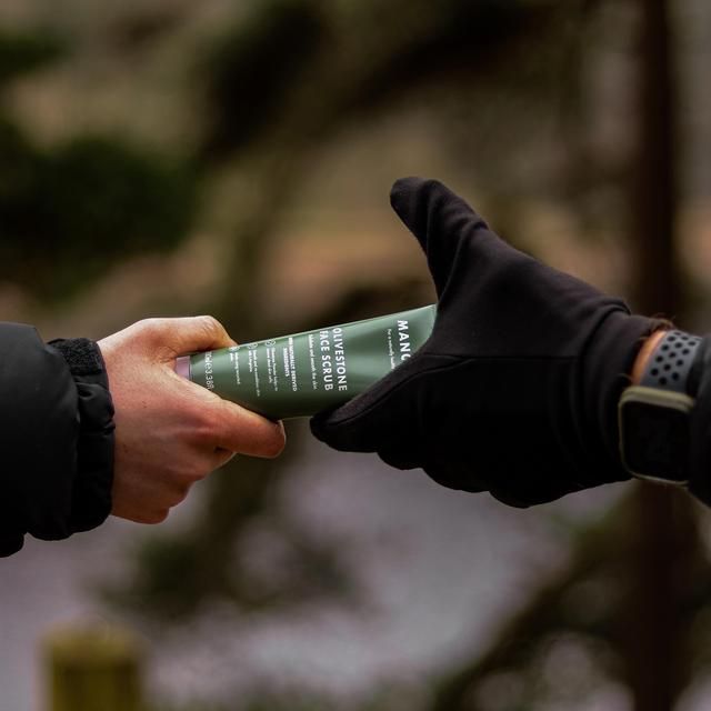 ManCave Olive Stone Face Scrub   100ml