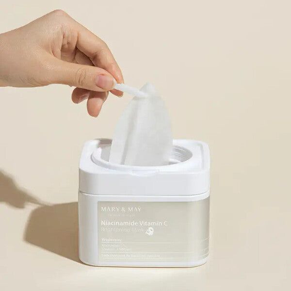 MARY &amp;amp; MAY Niacinamide Vitamin C Brightening Mask