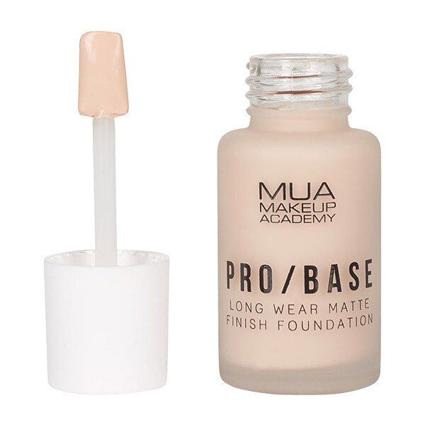 MUA Pro Base Long Wear Matte Finish Foundation 120 120