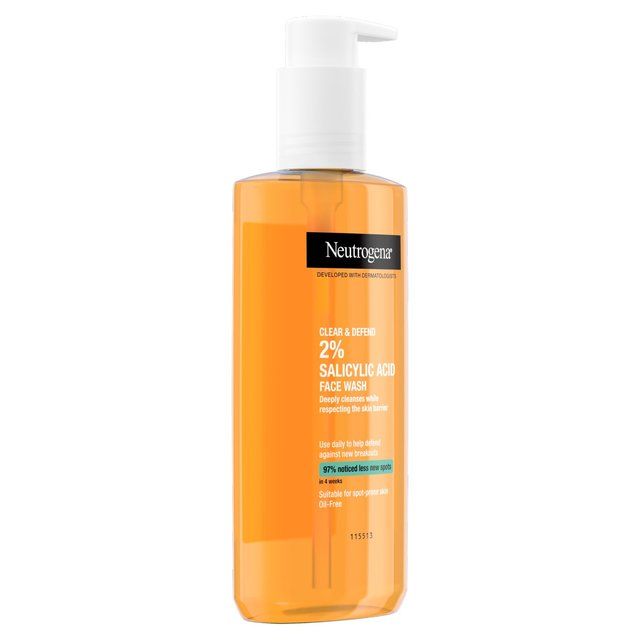 Neutrogena Clear &amp;amp; Defend Facial Wash   200ml