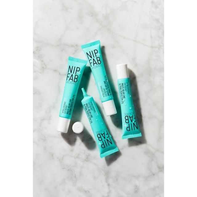 Nip+Fab Hyaluronic Fix Extreme 4 Multi Blur Line &amp;amp; Pore Perfecter   15ml
