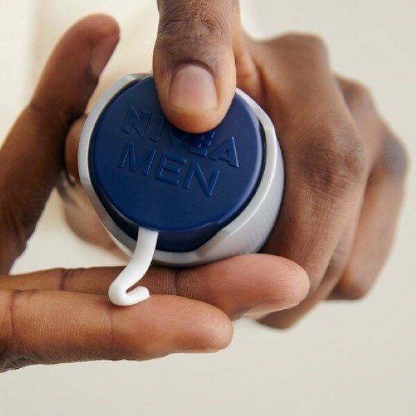 Nivea Anti-Age Face Moisturiser Hyaluronic Acid Spf 15 50ml