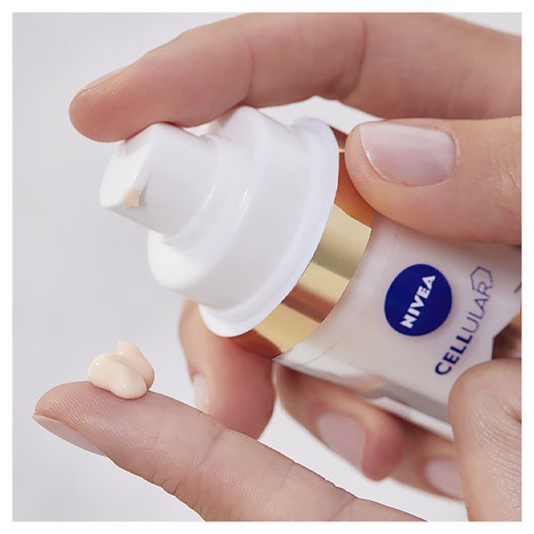 NIVEA Cellular Luminous 630 Anti-Dark Spot Face Serum 30ml