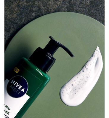 NIVEA Men Sensitive Pro Ultra Calming Liquid Shaving Cream with Hemp Oil, 200ml