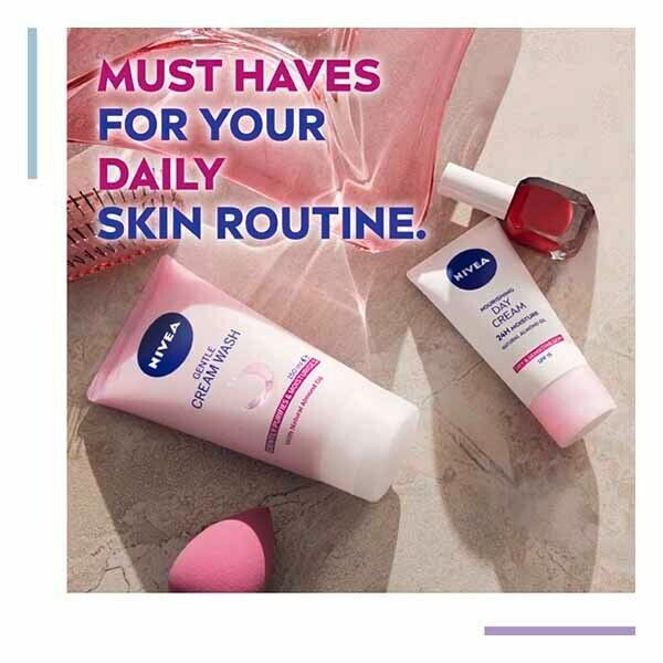 NIVEA Nourishing Day Cream Dry &amp;amp; Sensitive Skin SPF15 50ml