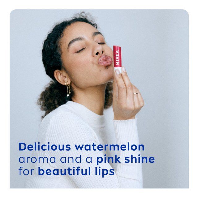 NIVEA Watermelon Shine Lip Balm   4.8g