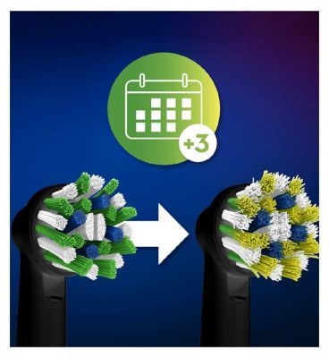 Oral-B CrossAction Toothbrush Head Black Edition with CleanMaximiser Technology, 4 Pack