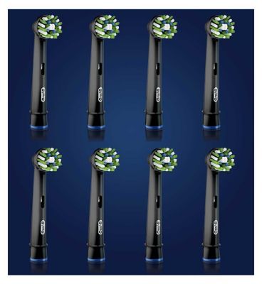 Oral-B CrossAction Toothbrush Head Black Edition with CleanMaximiser Technology, 8 Pack