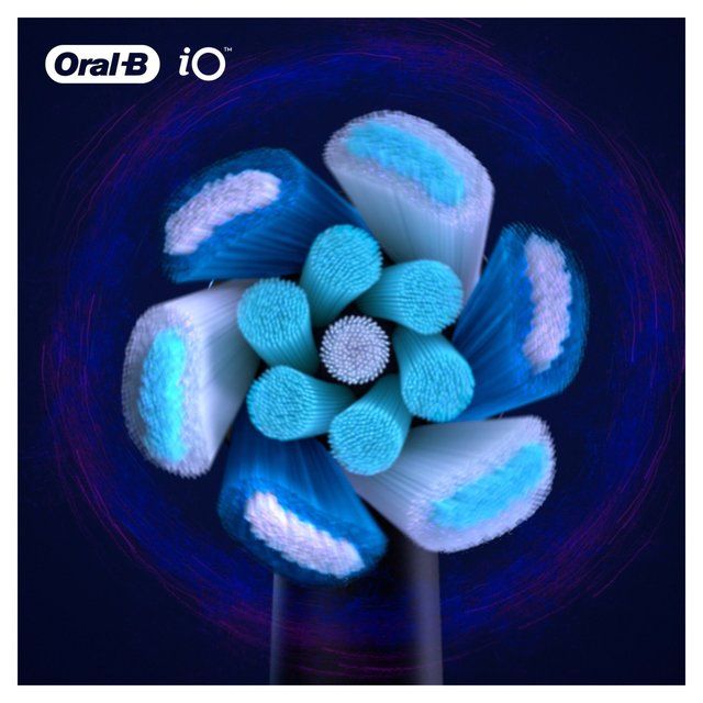 Oral-B iO Ultimate Clean Black Electric Toothbrush Heads    4 per pack