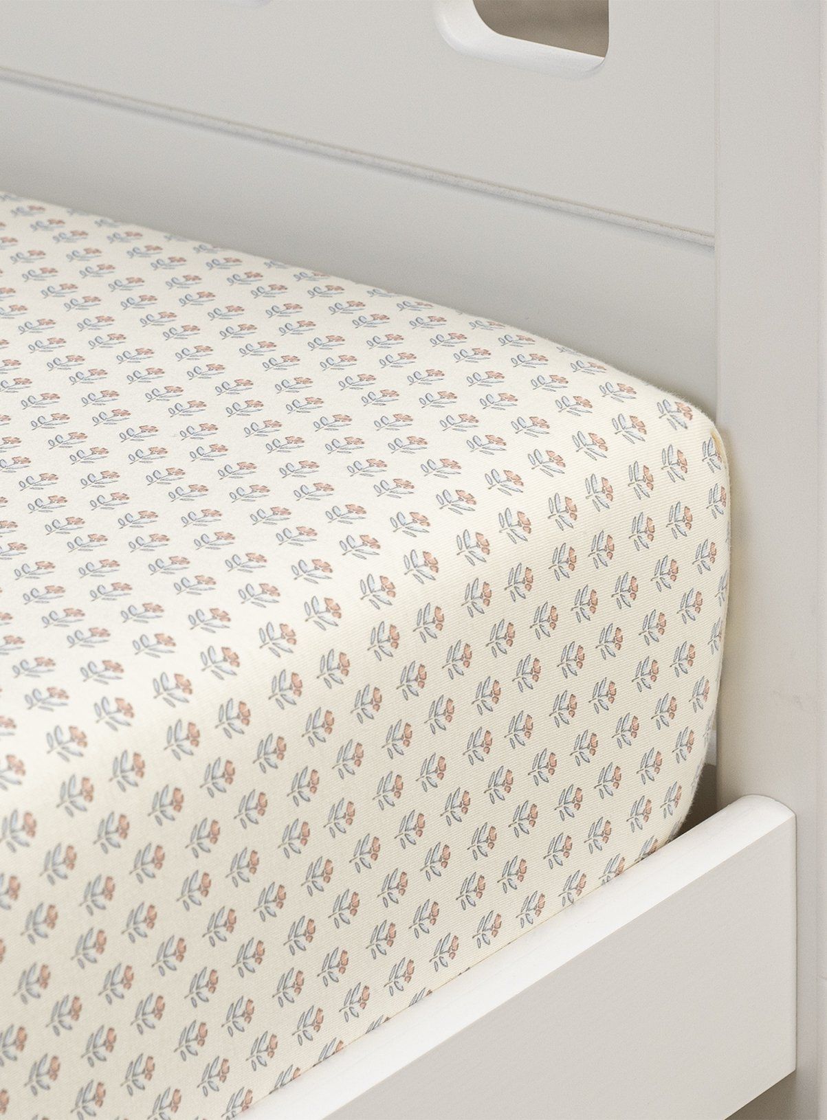 Pink Floral 1.5 Tog Sleeping Bag &amp;amp; Cot Sheet Set 0-6 Months