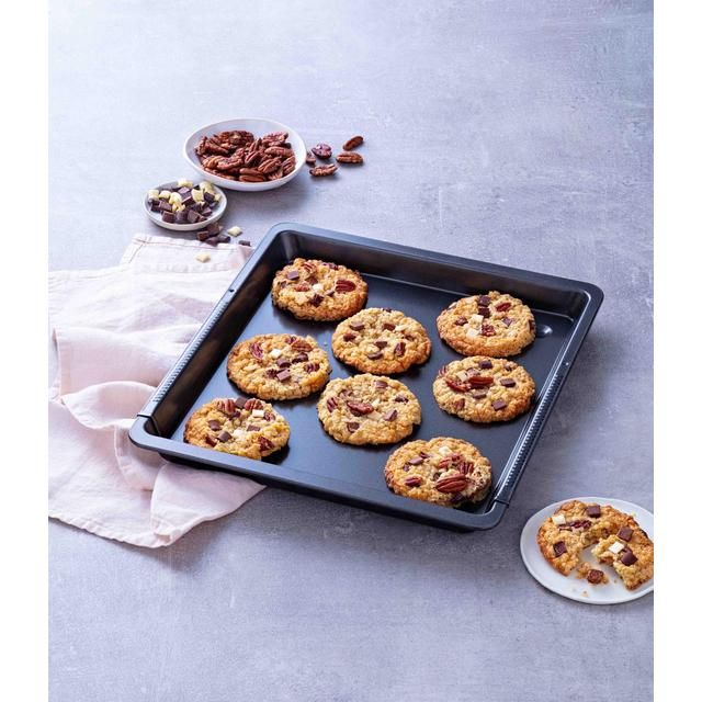 Pyrex Extendable Baking &amp;amp; Oven Tray  34-49cm by 30cm