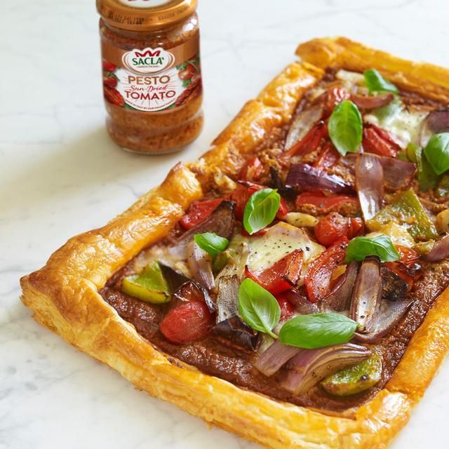 Sacla Sun-Dried Tomato Pesto   190g